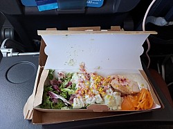 første gang jeg fløj på første klasse . fed oplevelse .selvom det var en kort tur